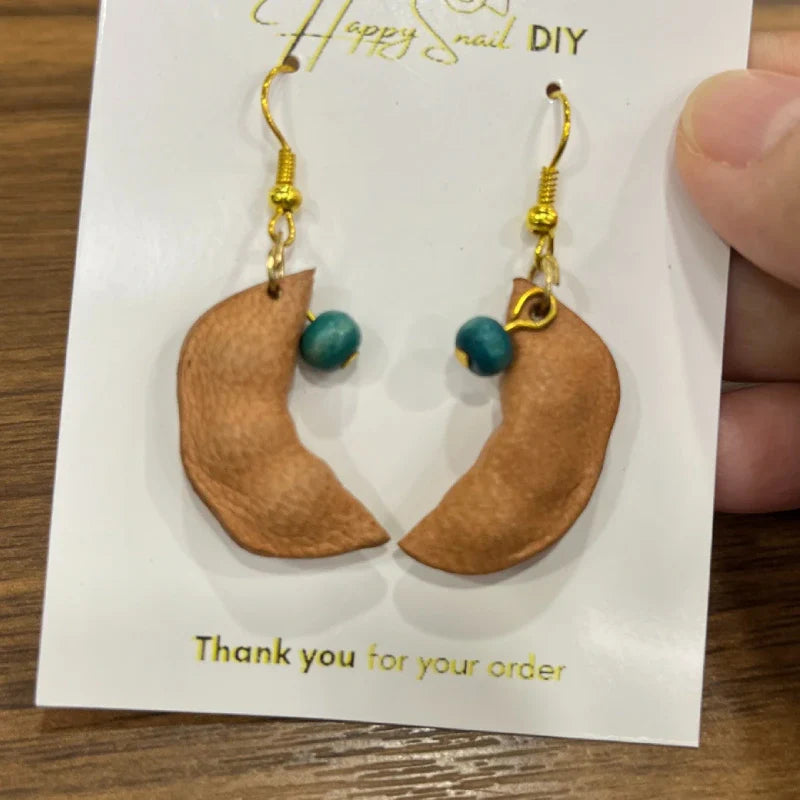 Pre-order Handmade Accessories using leather.