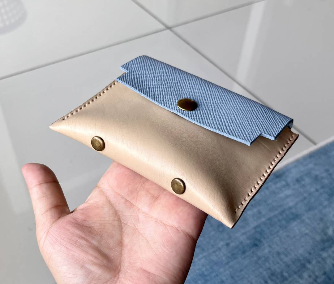 Minimalist Leather Wallet Pattern: DIY Two-Tone Card Holder (PDF, SVG, DXF) + Video Tutorial