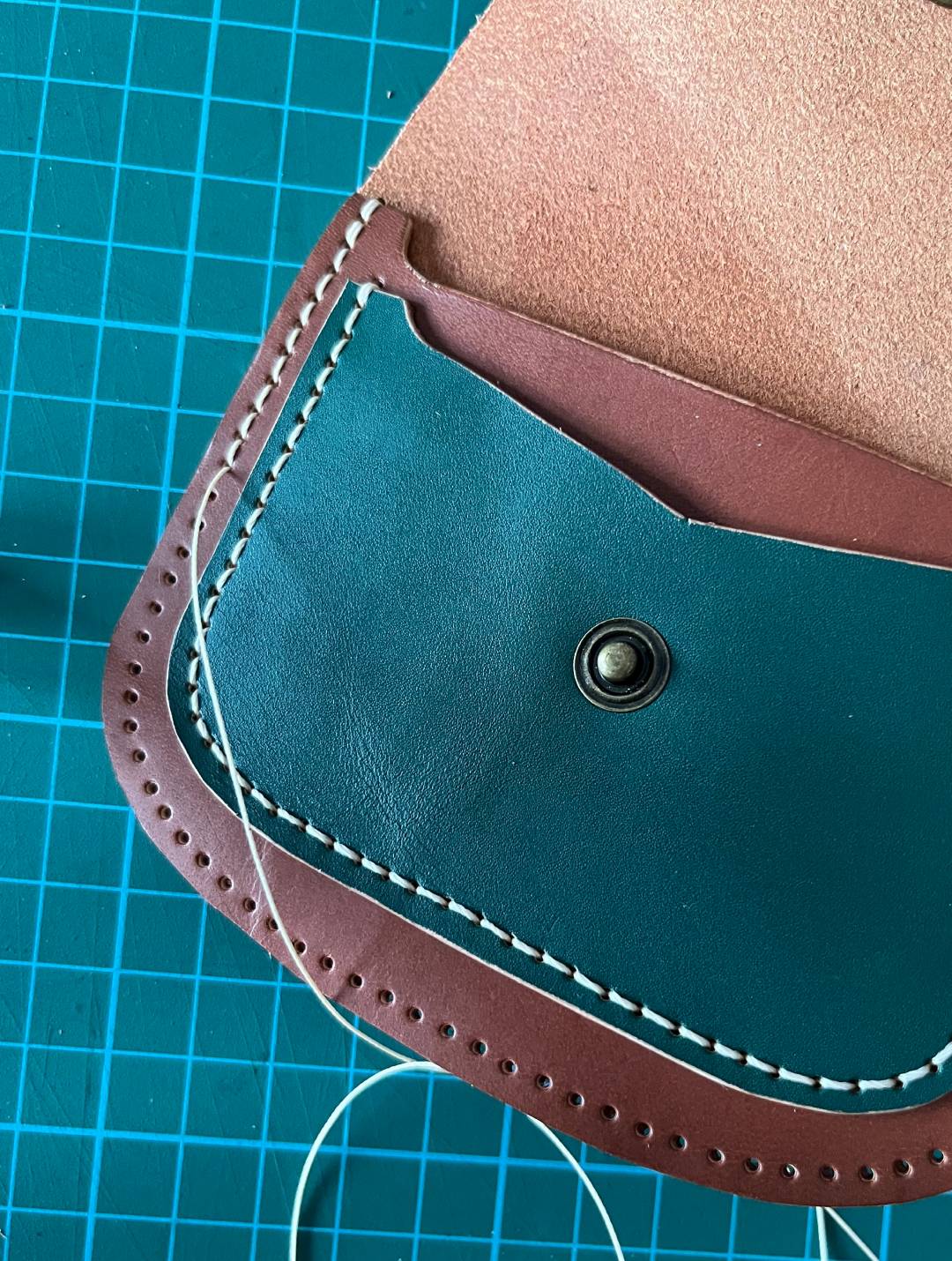 Easy Minimalist Leather Card Wallet Pattern: DIY Slim Wallet Template (PDF SVG DXF) Digital Download + Video Tutorial