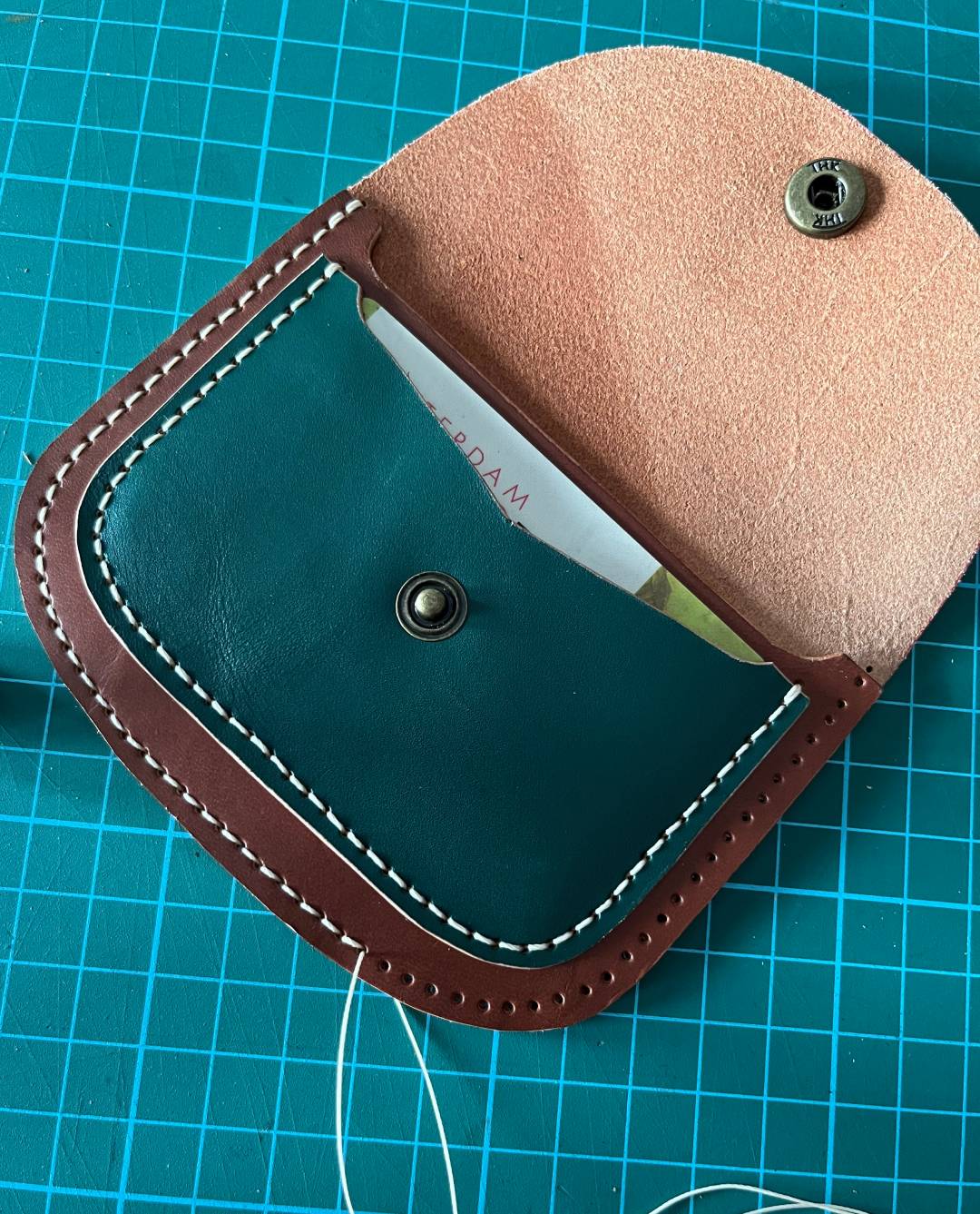 saddle stitch a leather wallet