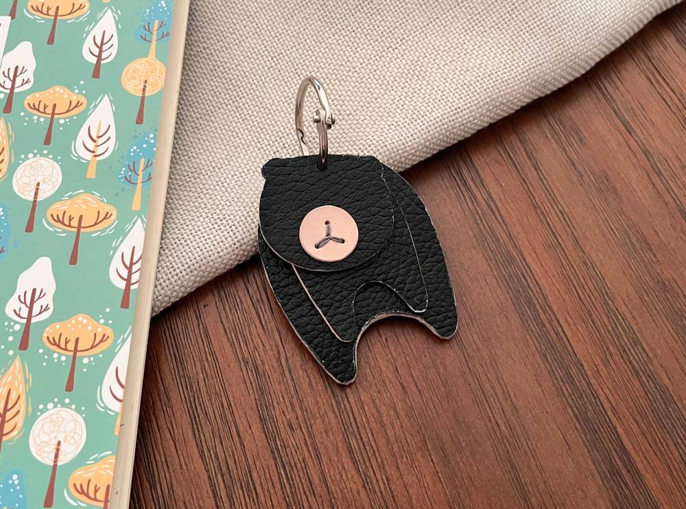 Easy Handmade Animal Keychain Pattern Set – Kitten, Hippo & Bear No-Stitch DIY Leathercraft PDF