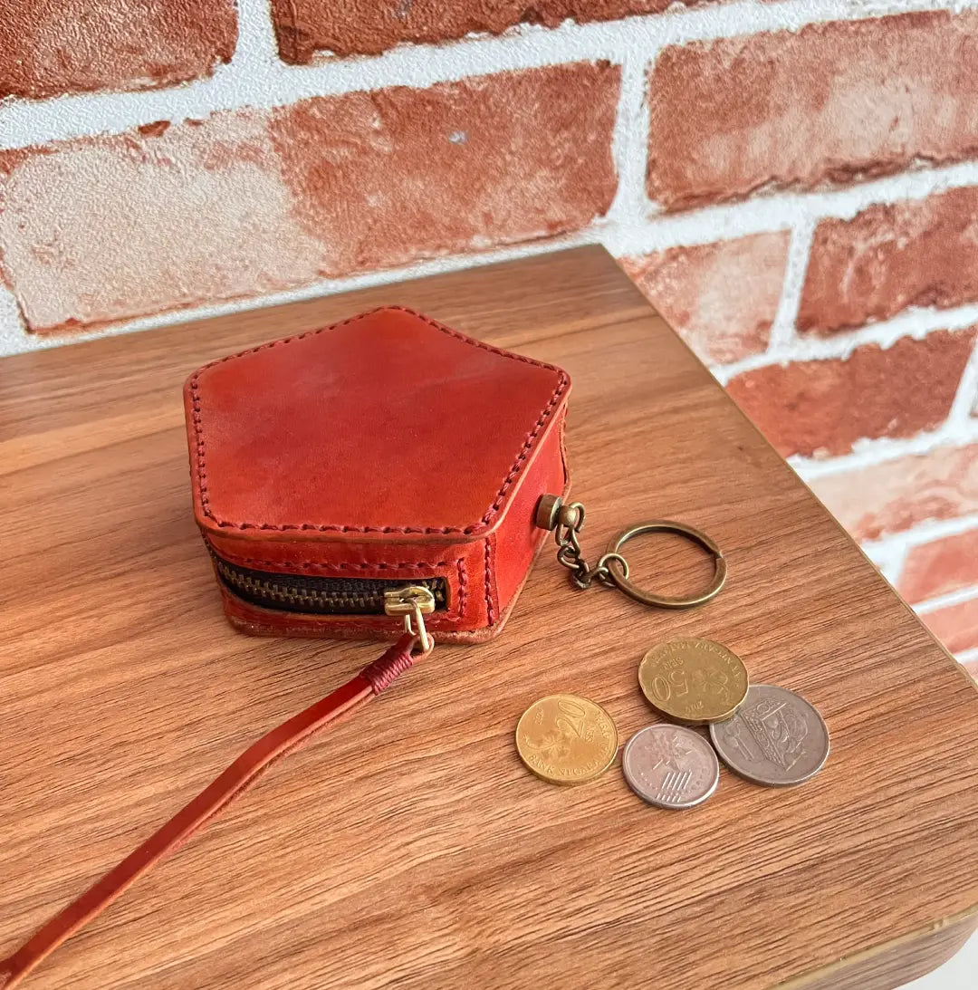 leather Coin Purse PDF, diy leather coin purse, small leather purse, handmade small leather pouch, mini coin pouch, coin bag pattern.