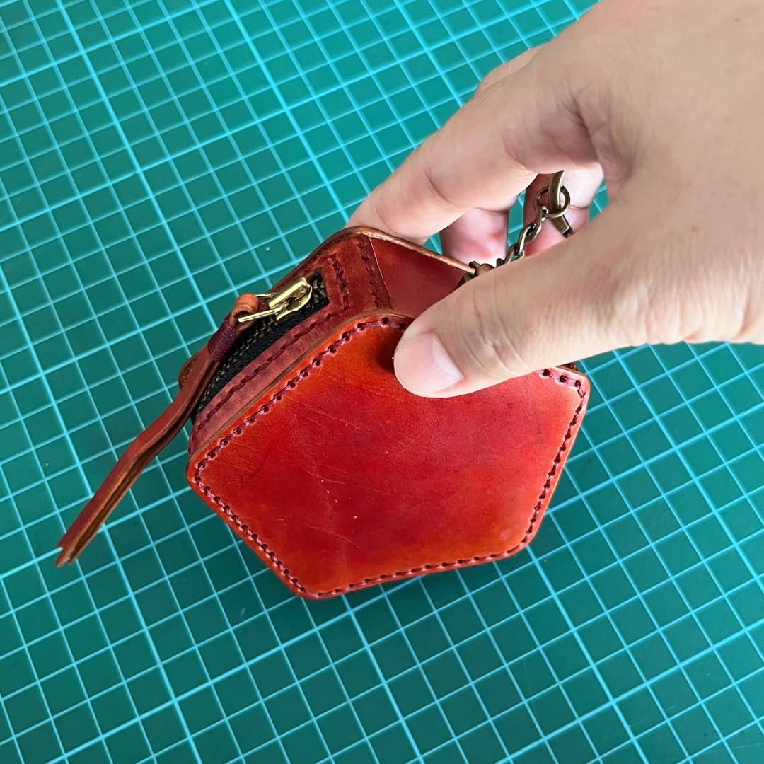 leather Coin Purse PDF, diy leather coin purse, small leather purse, handmade small leather pouch, mini coin pouch, coin bag pattern.