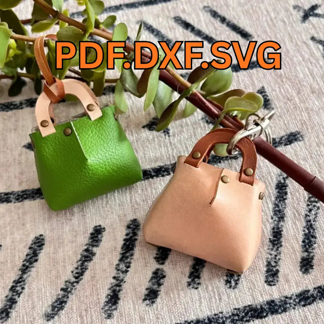 Handmade No-sew leather tiny bag.