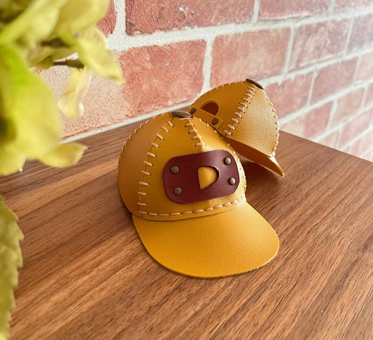 DIY a Yellow color Miniature leather hat with a good pattern file.