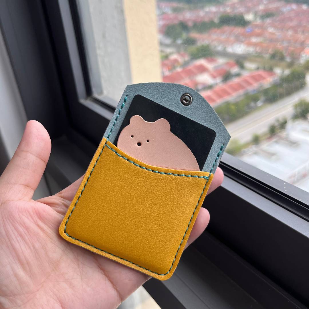 Cute Bear Leather Card Holder Pattern | PDF SVG DXF Digital Download | Minimalist Card Sleeve Template