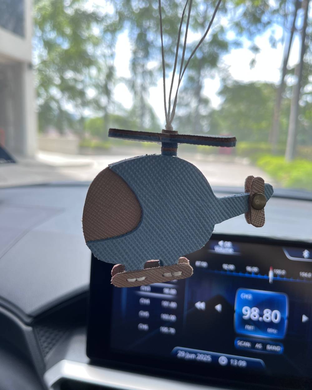 PDF Pattern for cute car hanging accessories, cute leathercraft patterns, helicopter car decor Pattern, leather charm PDF, Leather pattern file for helicopter.