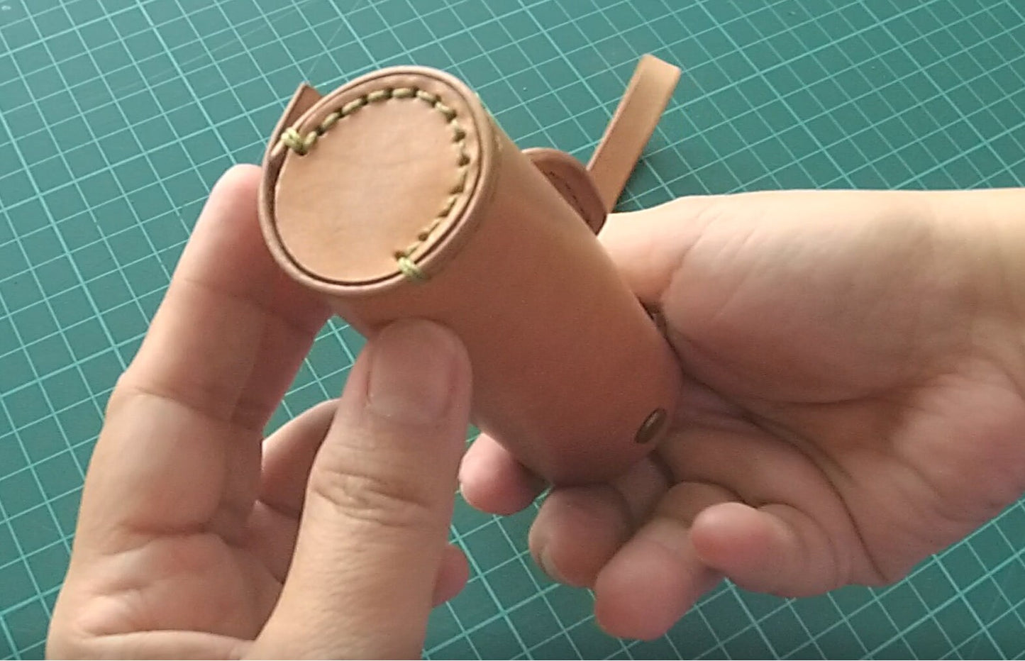 PATTERN of TUBE-SHAPED Key Holder for Leathercraft Beginners