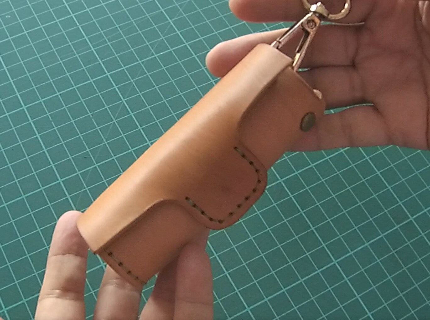 PATTERN of TUBE-SHAPED Key Holder for Leathercraft Beginners