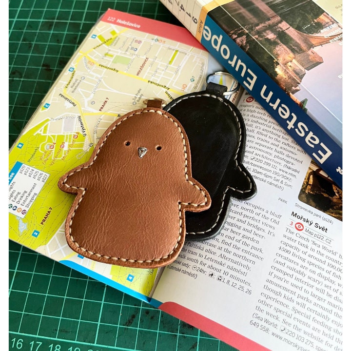 Leather Keychain Pattern for key chain, leather template for key chain pattern, instant download pdf keychain pattern, penguin keychain DIY