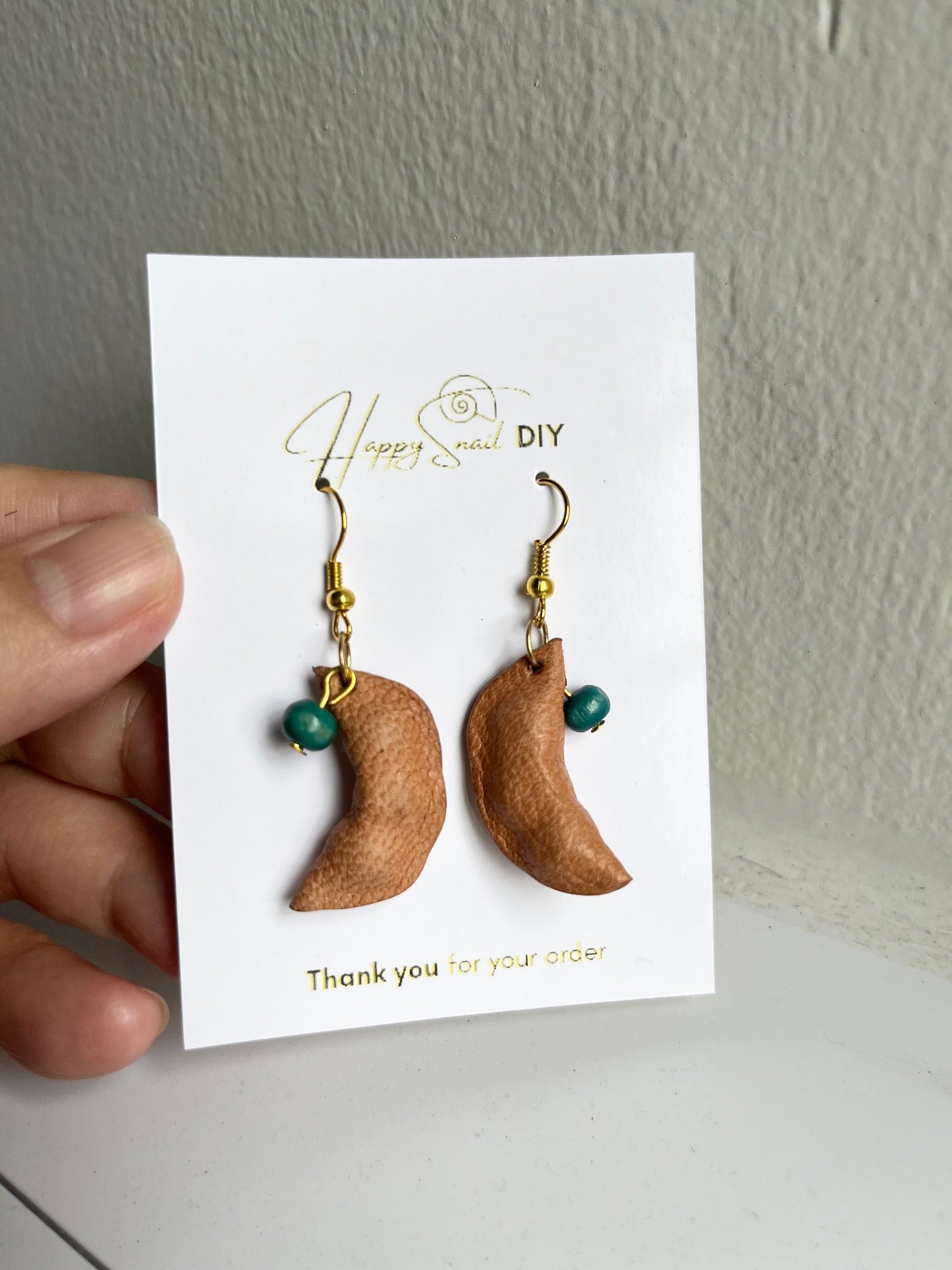 Pea Leather earrings, leather earrings, handmade earrings, Pea Shaped dangle earrings, Adorable Pea Earrings for her, cute earrings for mum