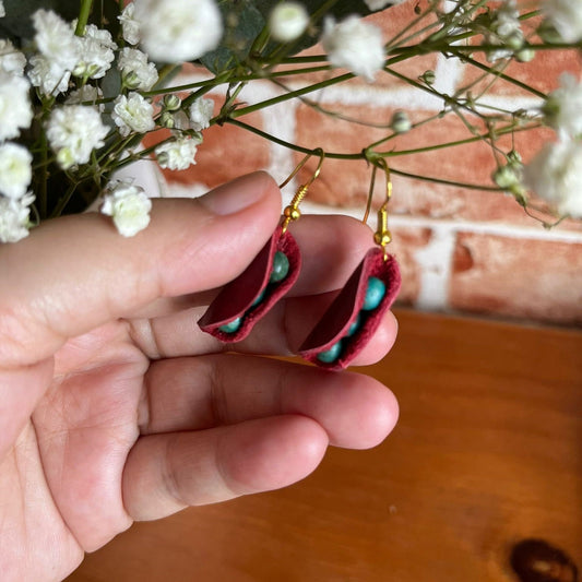 Peapod earrings, Pea Pod Drop Earrings, cute leather peas in the pod earrings, Earrings for her, Leather earrings, earrings gift for her