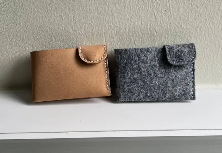 Compact card wallet design ideal for everyday carry (EDC).