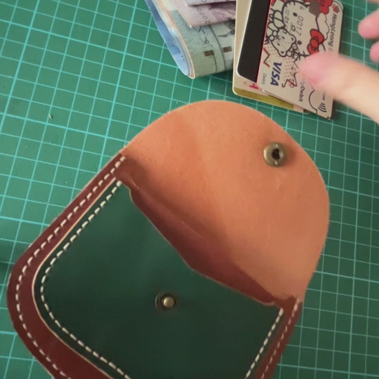 Showcasing DIY leather wallet