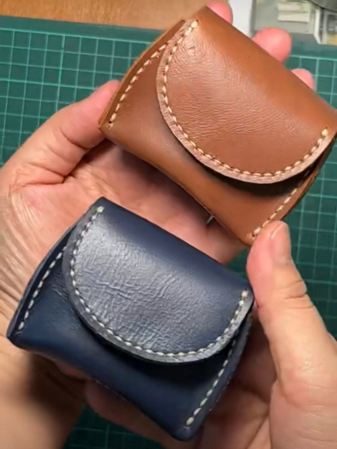 Leather pattern guide for a budget-friendly bag with video instructions.